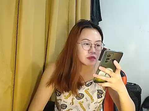 crizzybel - Crizzybel's free webcam