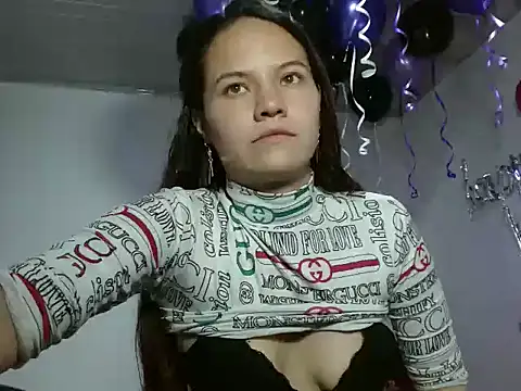 yarafuckass webcam