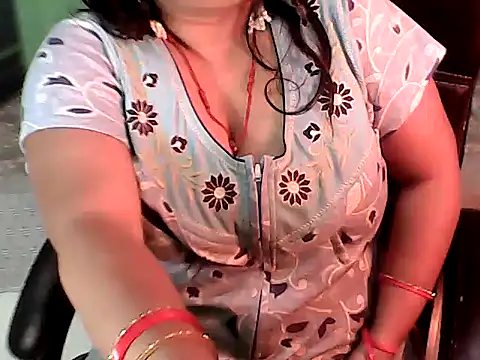 babita_kumarii - BABITA_KUMARII's free webcam