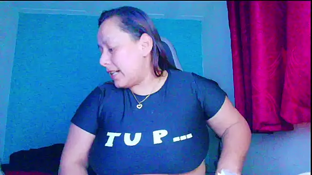 Diana_Lozano webcam