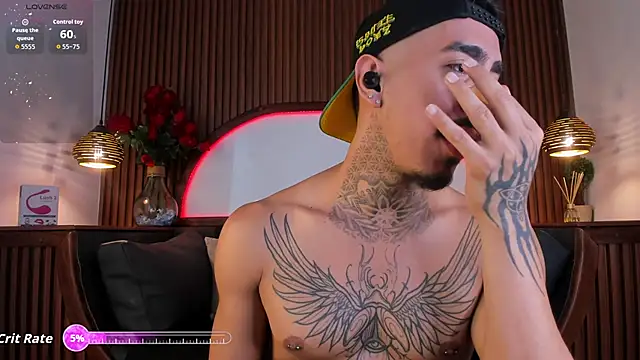 Donovan_Desmond webcam