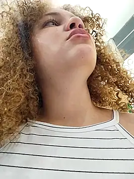 SirenRouge_69 webcam