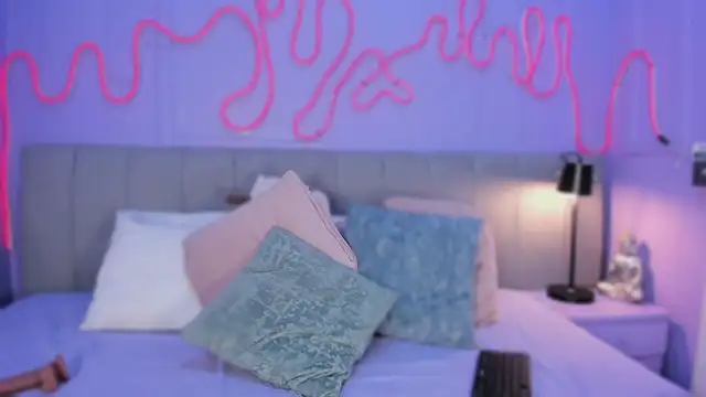 Mai_higurashi webcam