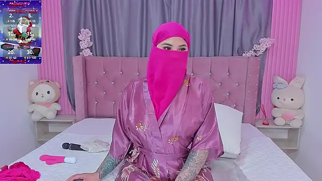 nayla-mouna - Nayla-Mouna's free webcam