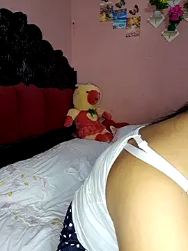 ariya-03 - Ariya-03's free webcam - UK Sex Cams