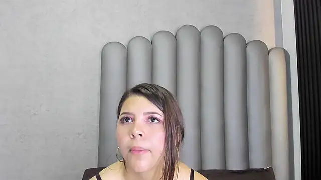 charlotte-star - Charlotte-Star's free webcam - UK Sex Cams