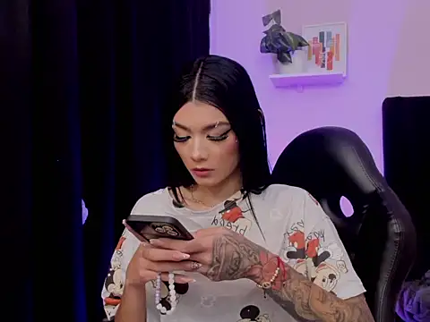 emmabridgerton webcam