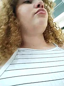 SirenRouge_69 webcam