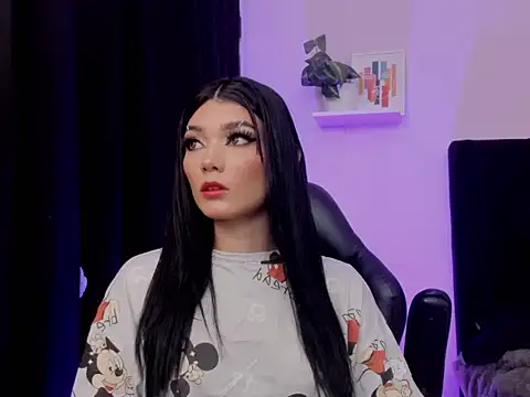 emmabridgerton live cam screenshot femaletranny on SLUT.SHOW — Free Live Cams & XXX Chat