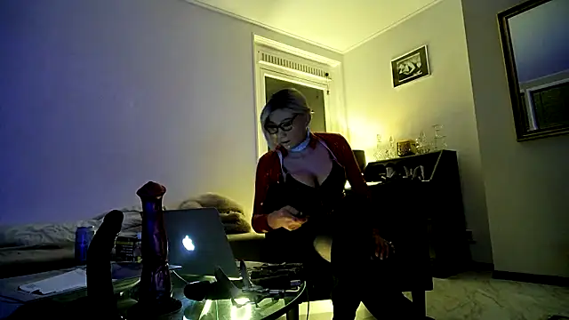 CharlotteVixxens webcam