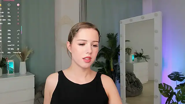 janetmoor - JanetMoor's free webcam