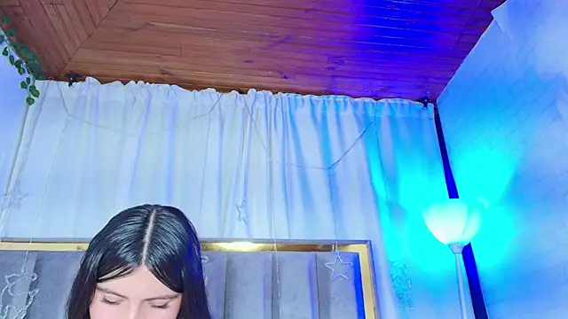 naia_x - Naia_x's free webcam