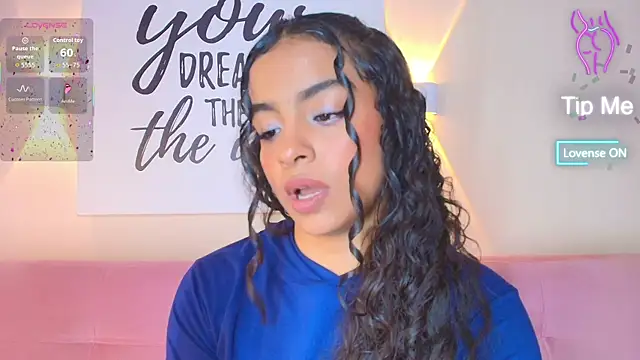 SunnyGilmoree webcam