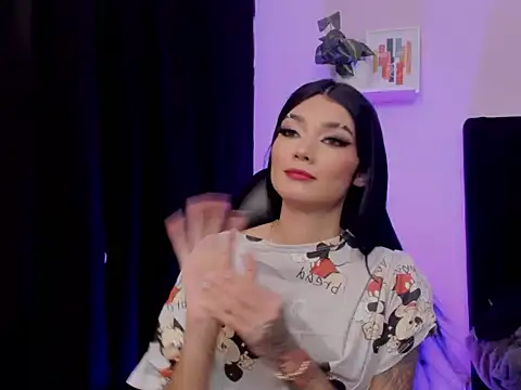 emmabridgerton - Emmabridgerton's free webcam