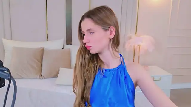 marybethsnow - MarybethSnow's free webcam