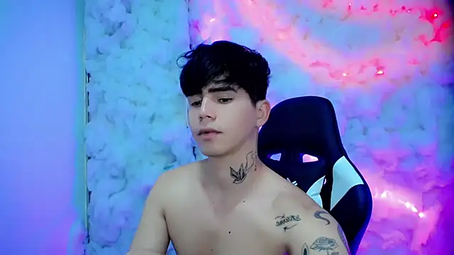 Tayson_Rivers webcam