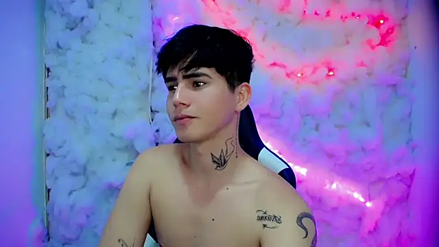 Tayson_Rivers webcam