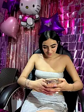 valeriaa__001 (Ask my age) - show pussy