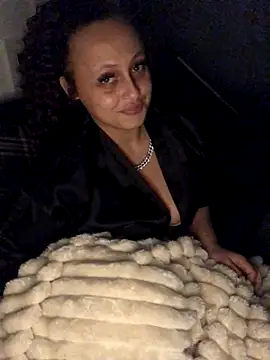 mayawestt webcam stripchat model stream image