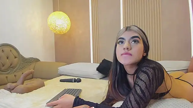 Antonella_west webcam