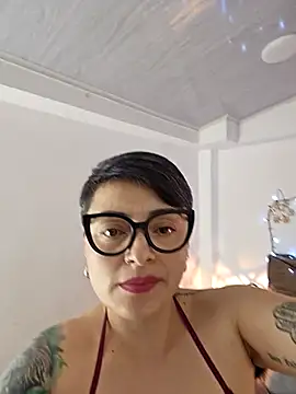 Daniela_Leonn webcam