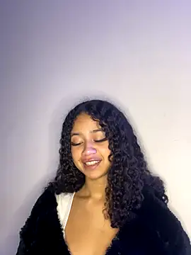 jadee8 - Jadee8's free webcam