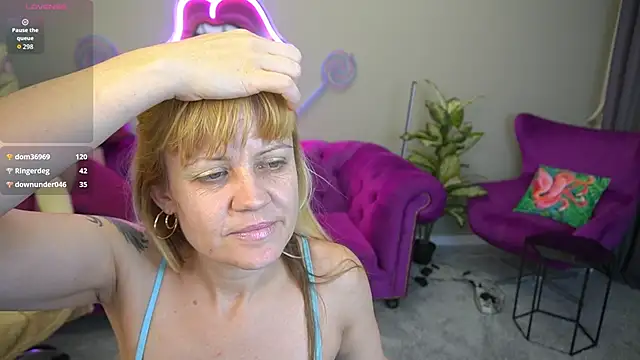 bellalapetit - BellaLaPetit's free webcam