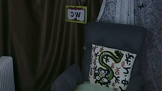 huanxbaby - Huanxbaby's free webcam