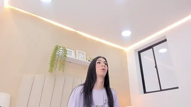 Mia_thompson_19 webcam