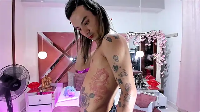 georgie_latin99 webcam