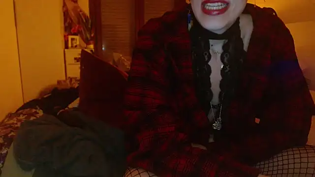 regina_5 - Regina_5's free webcam