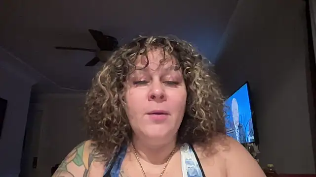 WorldsGreatestCockRater webcam