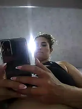 Busty_divorced_mom webcam