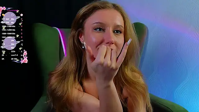 PriscillaPowell webcam