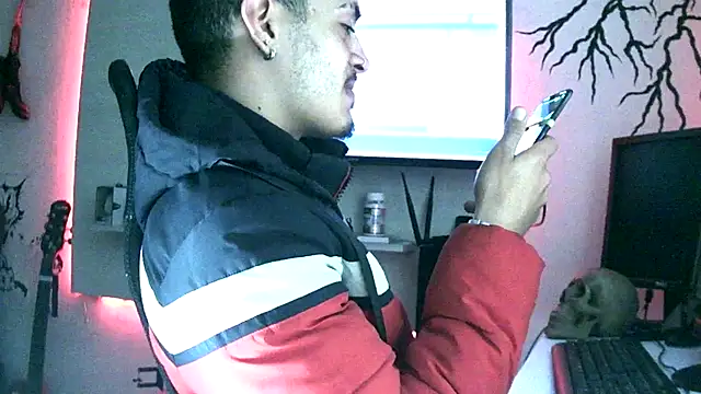 kai_storm420 - Kai_storm420's free webcam - UK Sex Cams