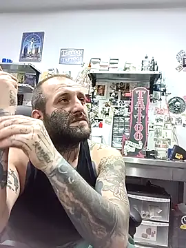 TattooedDick92 webcam