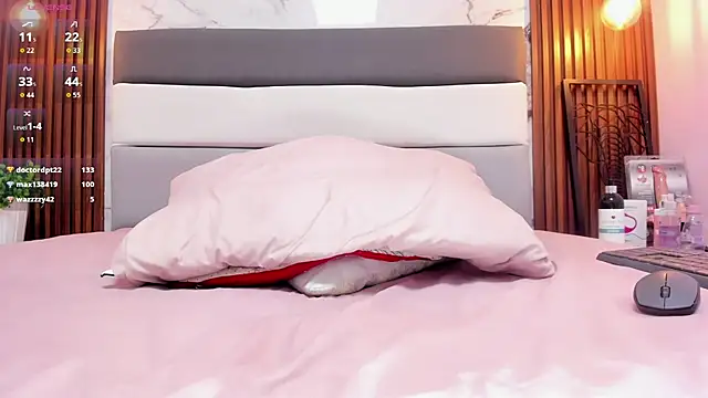 mayrobertss - MAYROBERTSS's free webcam