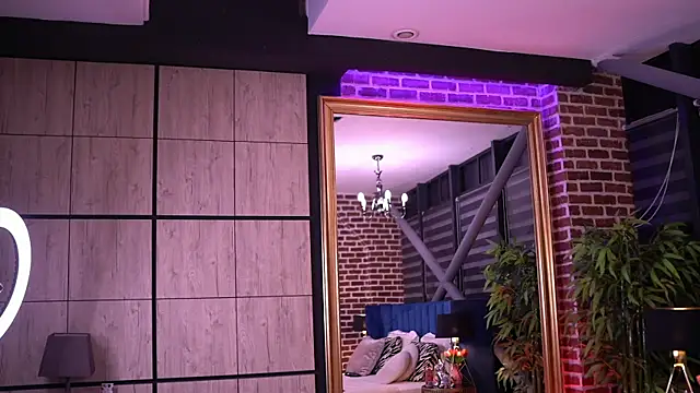 NicoleCellini webcam