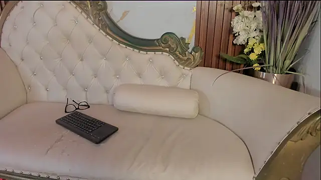 CoralieBronson webcam