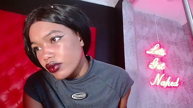 crystalbrooke3x - CrystalBrooke3x's free webcam