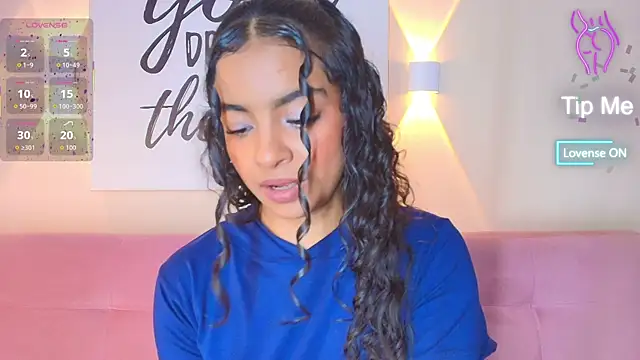 SunnyGilmoree webcam stripchat model stream image