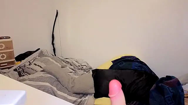 englishemily_69 - ENGLISHEMILY_69's free webcam