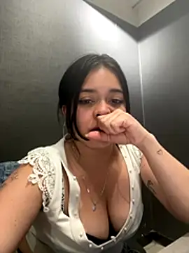 Emily_Rivers_ webcam