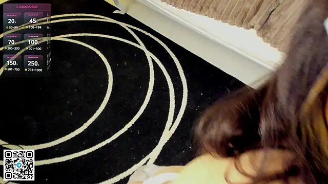 LorinaMaffitt webcam