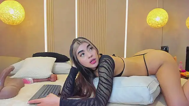 Antonella_west webcam