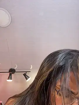 elegant__rouse webcam