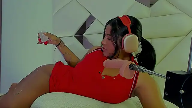 StormyButty18 webcam