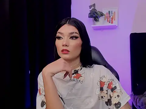 emmabridgerton webcam