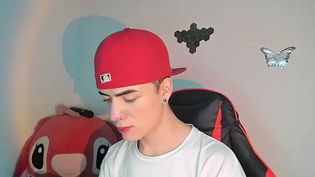 divine_philp77 webcam