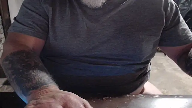 Newfiesausage1972 webcam